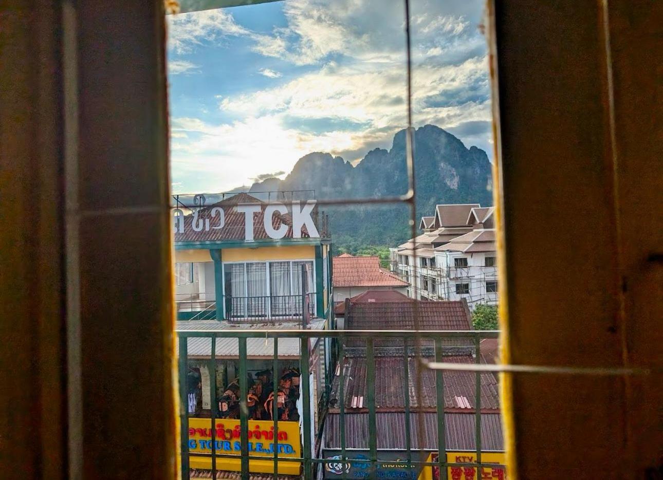 Vang Vieng Ruby Backpackers Hostel Kültér fotó