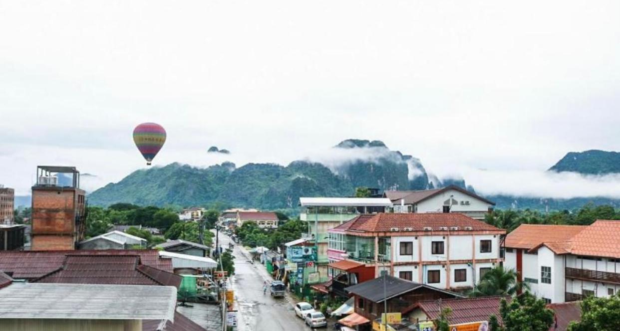 Vang Vieng Ruby Backpackers Hostel Kültér fotó