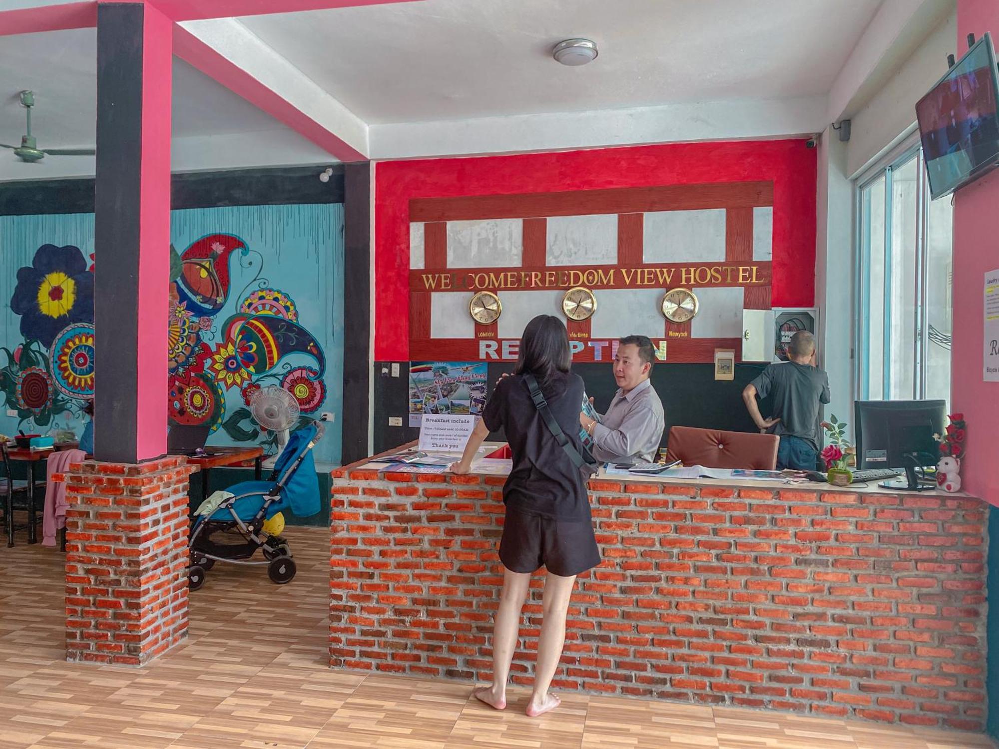 Vang Vieng Ruby Backpackers Hostel Kültér fotó