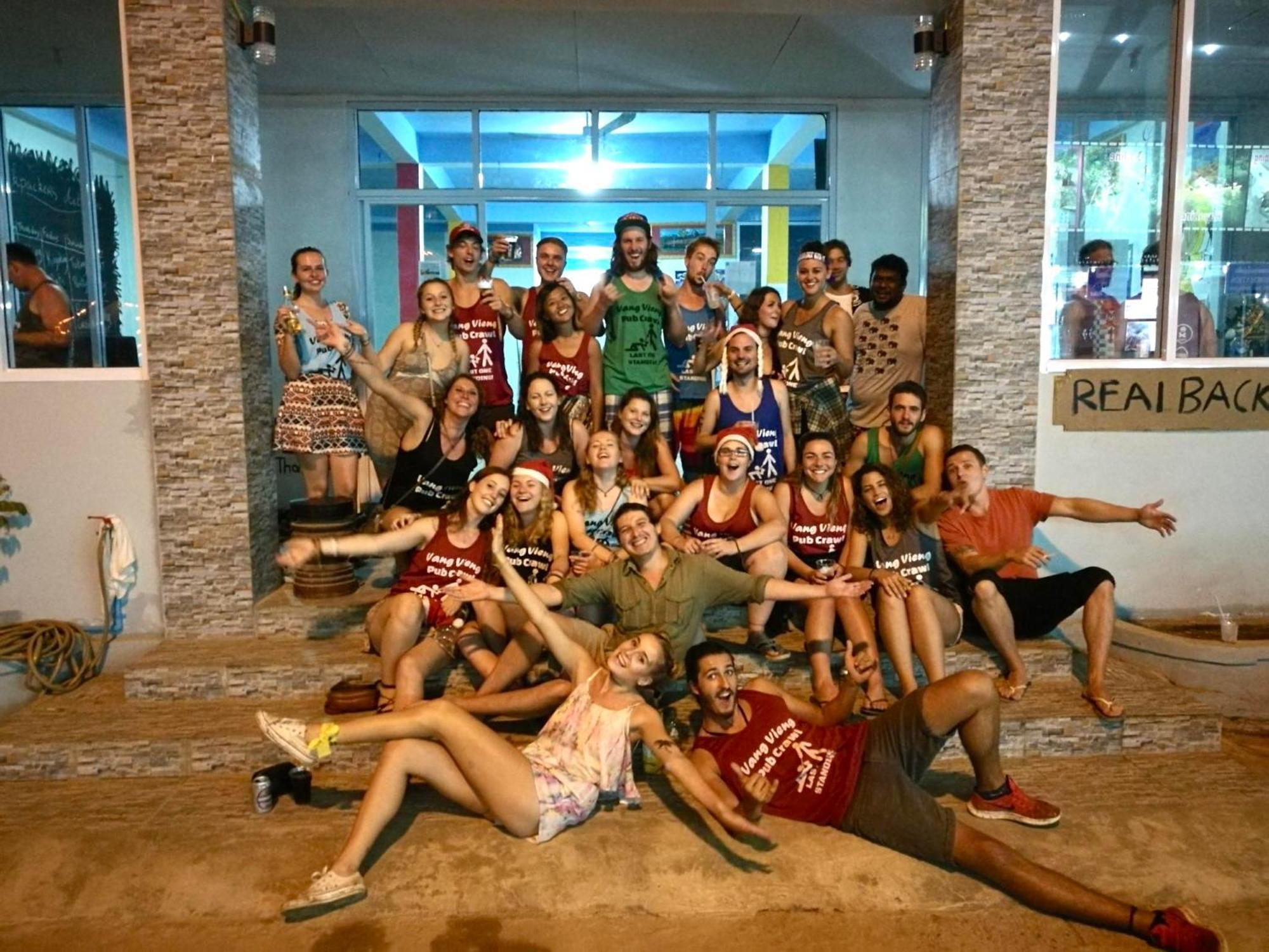 Vang Vieng Ruby Backpackers Hostel Kültér fotó